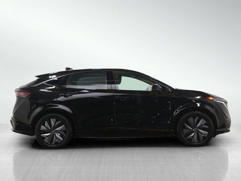 Used 2024 Nissan Ariya AWD image 6