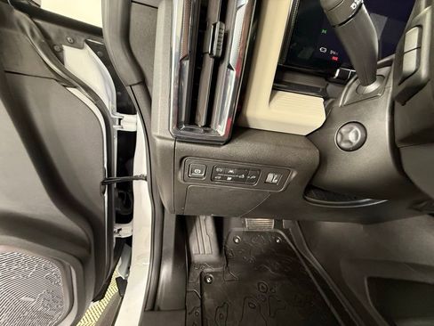 New 2026 GMC Hummer EV 4x4 Crew Cab image 29