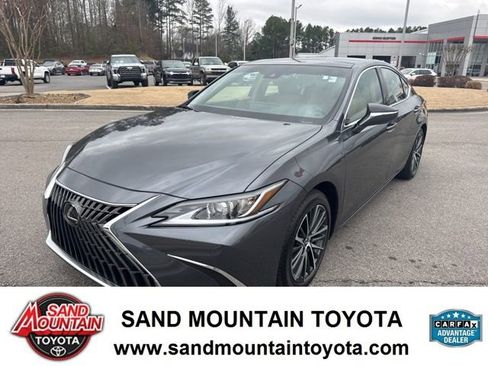 Used 2025 Lexus ES 350 w/ Premium Package image 7