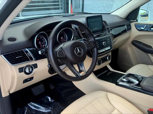 Used 2017 Mercedes-Benz GLE 350 image 16