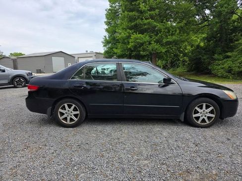 Used 2004 Honda Accord EX image 12