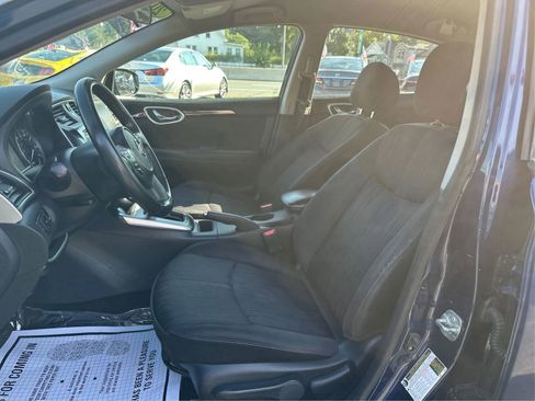 Used 2018 Nissan Sentra SV image 9