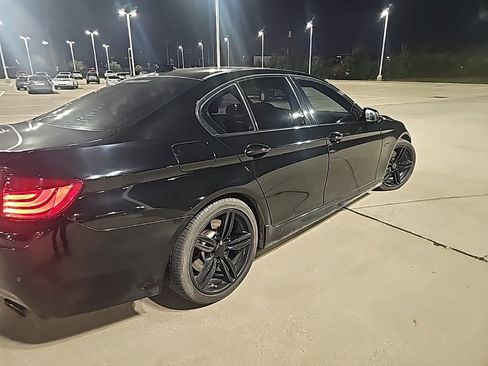 Used 2013 BMW 550i Sedan image 3