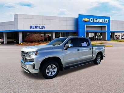 Used 2022 Chevrolet Silverado 1500 LT w/ Safety Package