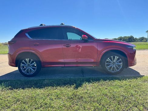 Certified 2025 MAZDA CX-5 Signature image 4