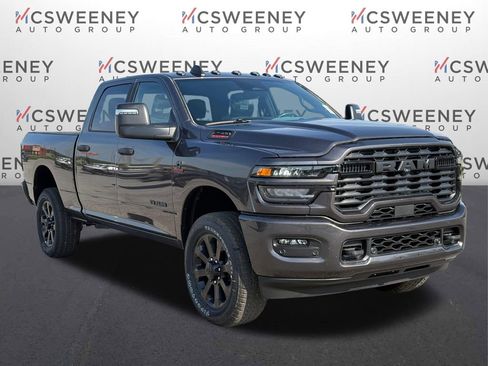 New 2026 RAM 2500 Big Horn AWD/4WD image 8