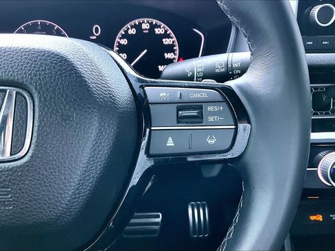 Used 2024 Honda Civic Sport image 23