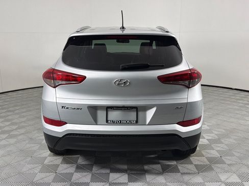 Used 2017 Hyundai Tucson SE w/ SE Popular Package 02 AWD/4WD image 6