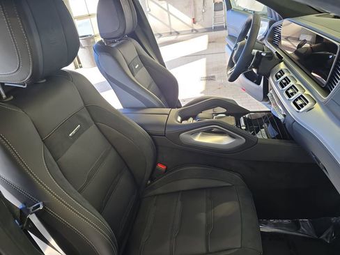 New 2026 Mercedes-Benz GLE 63 AMG S image 10