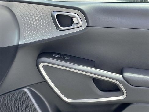 New 2025 Kia Soul S image 19