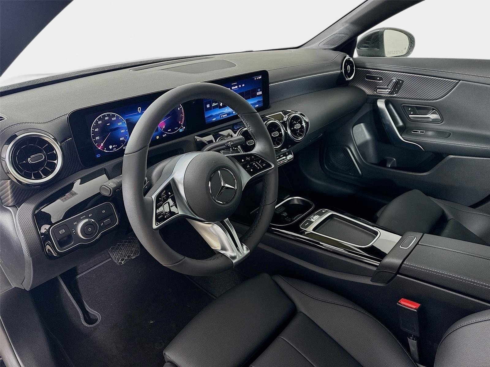 Used 2026 Mercedes-Benz CLA 250 4MATIC image 9