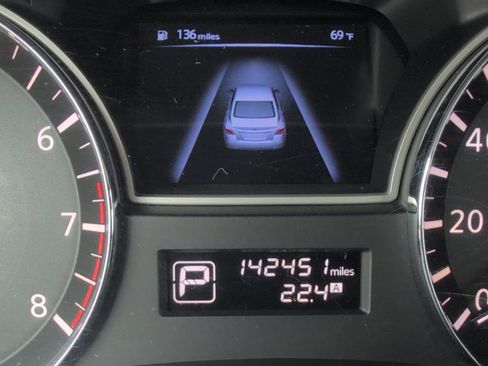 Used 2014 Nissan Altima 2.5 SL w/ Moonroof Package FWD image 17