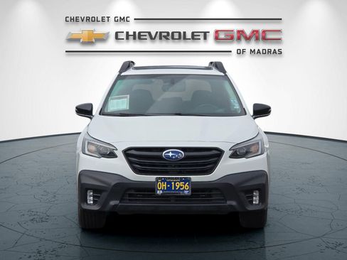 Used 2021 Subaru Outback Onyx Edition XT w/ Popular Package #2 image 8