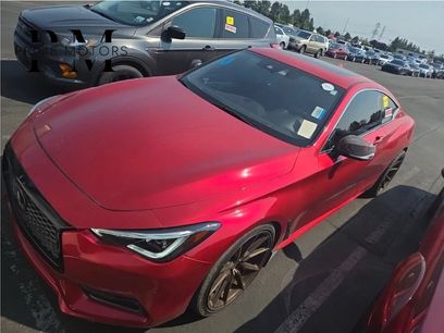Used 2017 INFINITI Q60 Red Sport 400