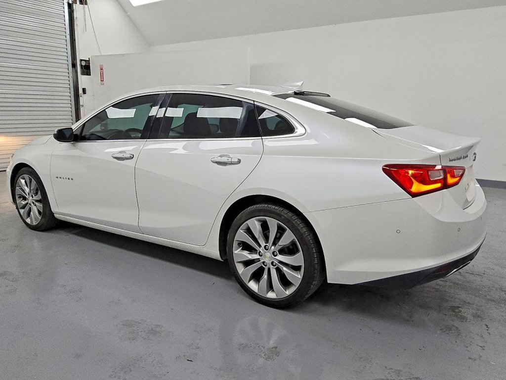 Used 2018 Chevrolet Malibu Premier w/ Premier Sun and Wheel Package FWD image 2