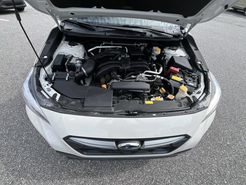 Certified 2022 Subaru Crosstrek 2.5i Limited w/ Moonroof Package 2 AWD/4WD image 30