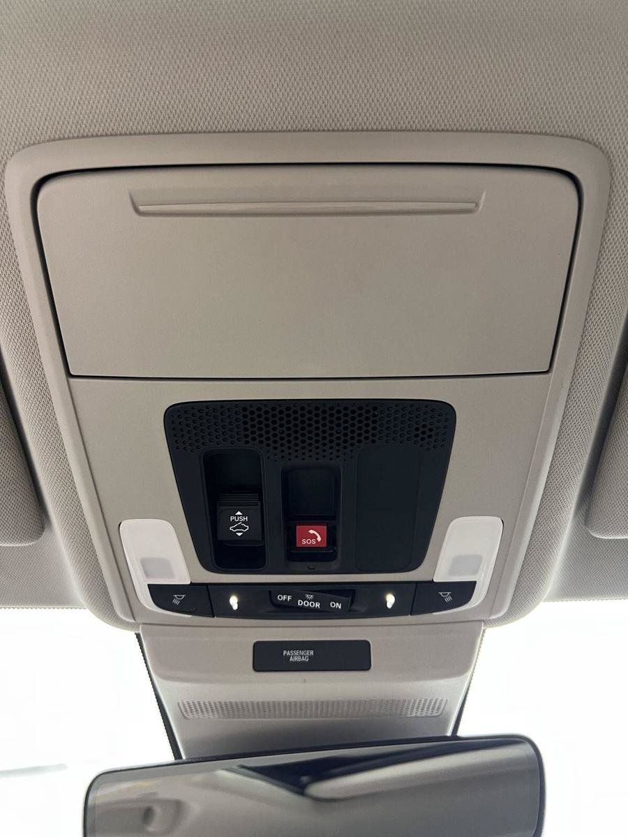 Used 2024 Honda Accord Touring image 12