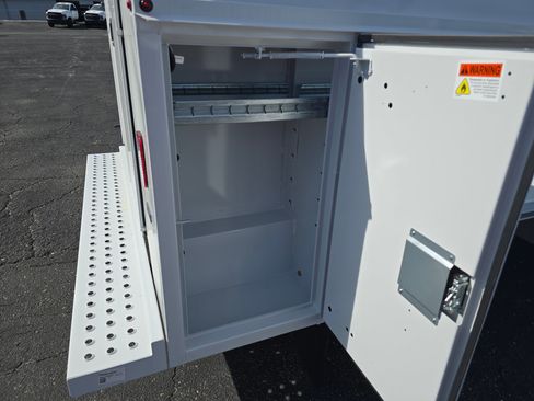 New 2025 Chevrolet Express 3500 1WT w/ Power Convenience Package image 34