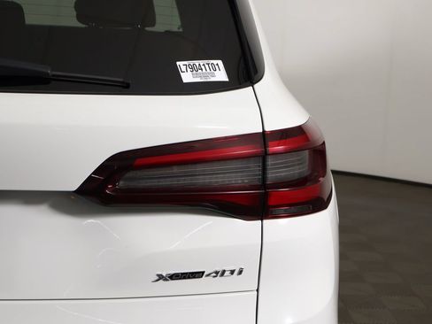 Used 2022 BMW X5 xDrive40i AWD/4WD image 21