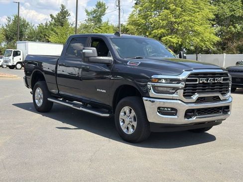 Used 2026 RAM 2500 Big Horn AWD/4WD image 7