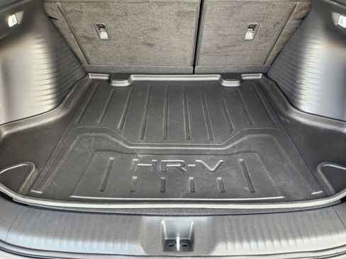 Certified 2024 Honda HR-V Sport image 30