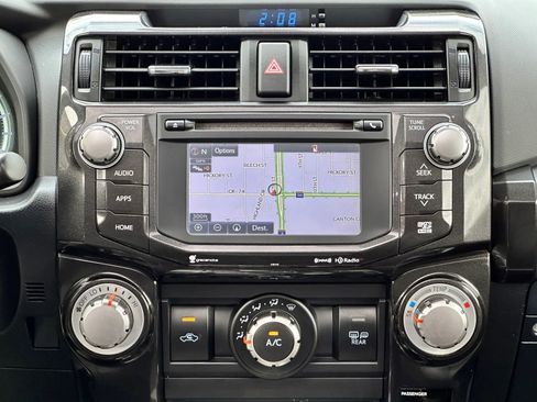 Used 2016 Toyota 4Runner Trail Premium AWD/4WD image 14