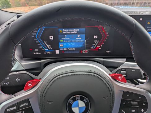 Used 2024 BMW M2 w/ Lighting Package image 19