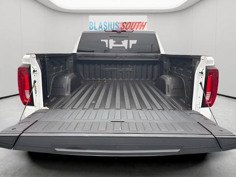 Used 2024 GMC Sierra 1500 AT4X AWD/4WD image 14