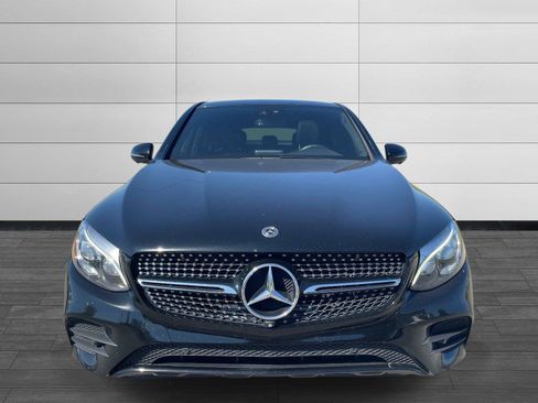 Used 2019 Mercedes-Benz GLC 300 4MATIC Coupe image 5