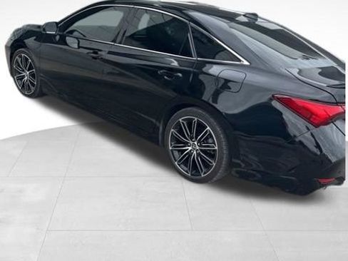 Used 2021 Toyota Avalon Touring w/ Advanced Safety Package image 15