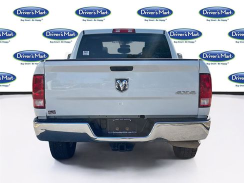 Used 2022 RAM 1500 Tradesman w/ Chrome Appearance Group image 7