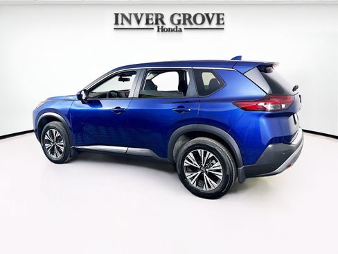 Used 2023 Nissan Rogue SV AWD/4WD image 7