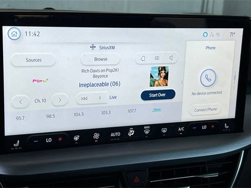 Used 2023 Ford Escape SE w/ PHEV Premium Package image 22