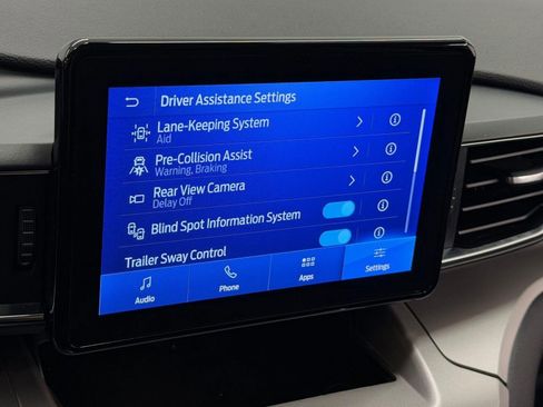 Used 2023 Ford Explorer XLT w/ Equipment Group 202A image 29