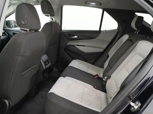 Used 2020 Chevrolet Equinox LT image 15