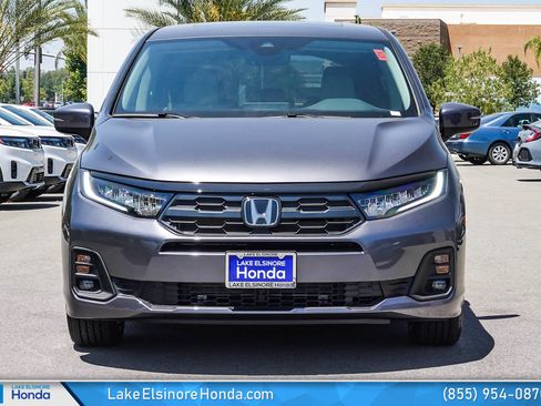New 2026 Honda Odyssey EX-L image 3