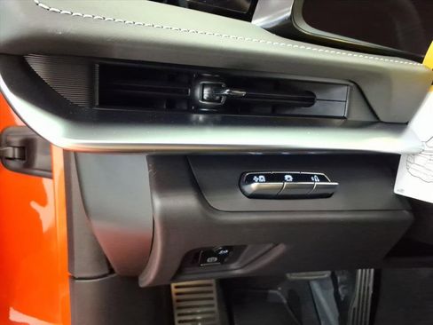 New 2026 Chevrolet Corvette Stingray Premium Cpe w/ Z51 Performance Package image 23