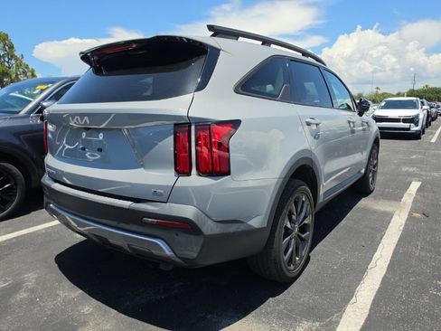 Used 2023 Kia Sorento SX Prestige AWD/4WD image 16