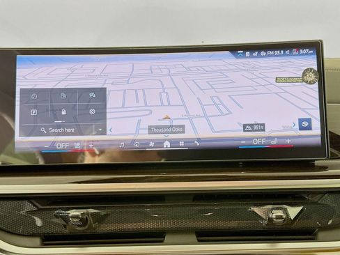 New 2026 BMW X5 sDrive40i w/ Climate Comfort Package image 13