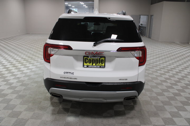 Used 2023 GMC Acadia SLT w/ Preferred Package AWD/4WD image 11