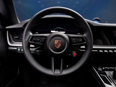 Used 2025 Porsche 911 Carrera image 41