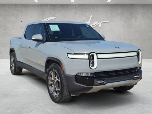 Used 2022 Rivian R1T Adventure AWD/4WD image 2