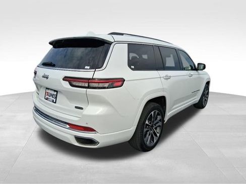Used 2021 Jeep Grand Cherokee L Overland w/ Luxury Tech Group IV image 8