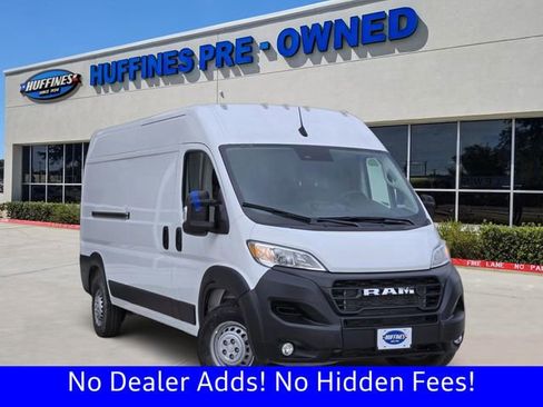 Used 2025 RAM ProMaster 2500 w/ Convenience Group image 1