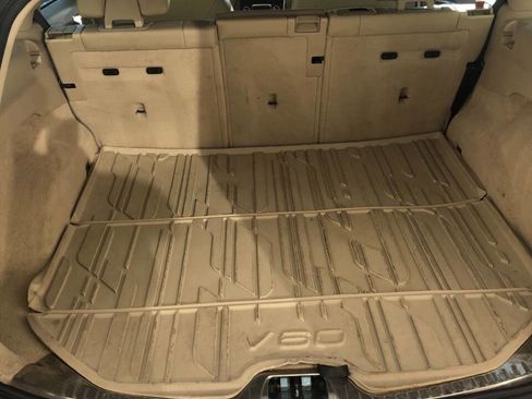 Used 2015 Volvo V60 T5 Premier image 15