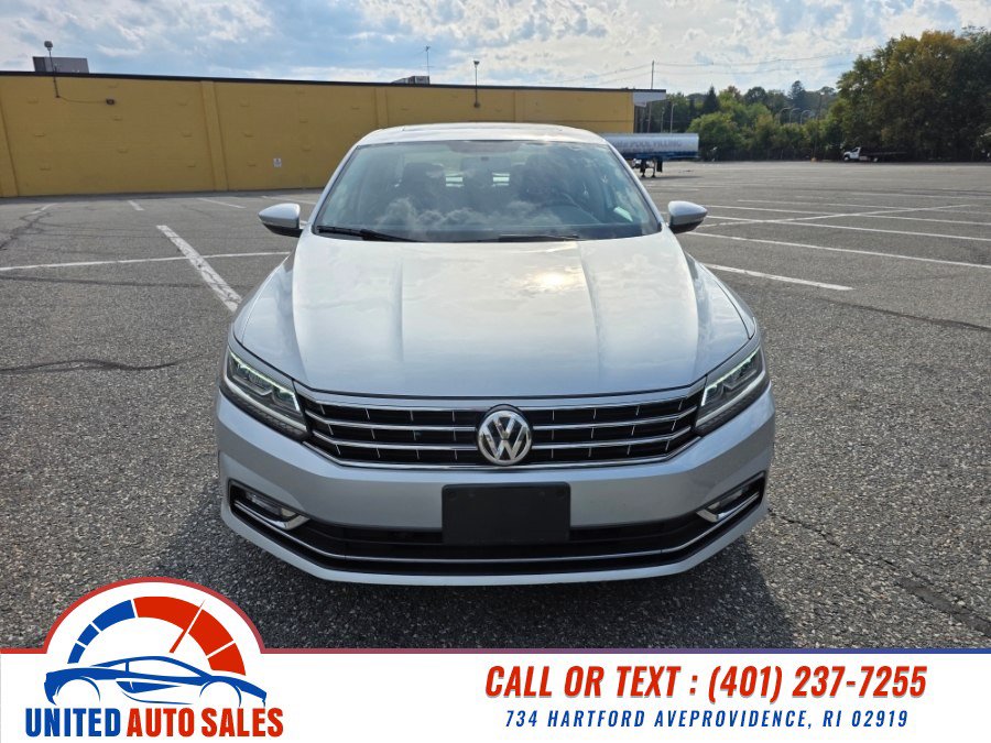Used 2018 Volkswagen Passat 2.0T SE w/ SE Lighting Package FWD image 8