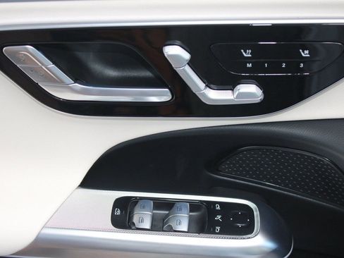 Used 2026 Mercedes-Benz E 350 Sedan image 13