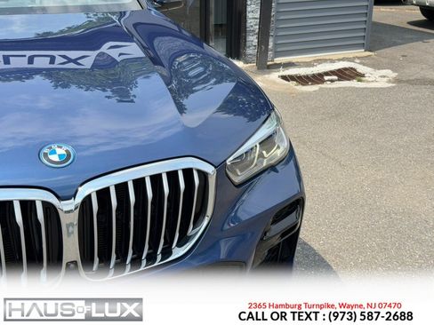 Used 2022 BMW X5 xDrive45e w/ M Sport Package AWD/4WD image 7