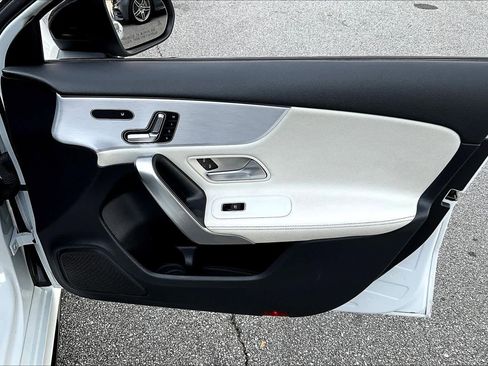 Used 2021 Mercedes-Benz A 35 AMG 4MATIC image 20