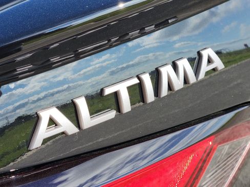New 2026 Nissan Altima 2.5 SV FWD image 8